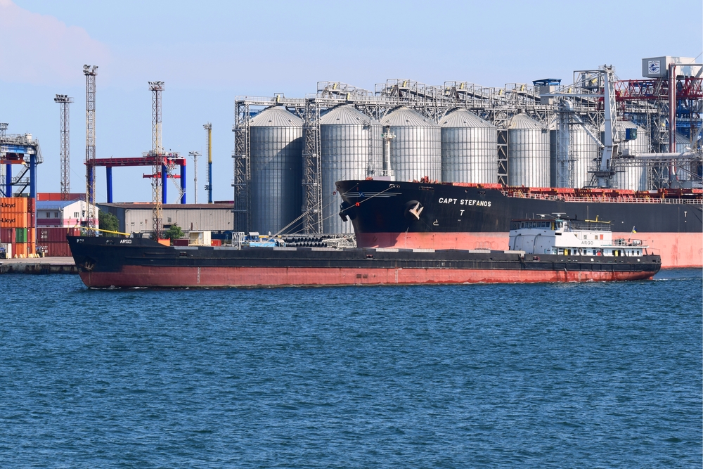 Odessa,Ukraine,-,August,10,2021:,River,Lighter,,Having,Transshipped