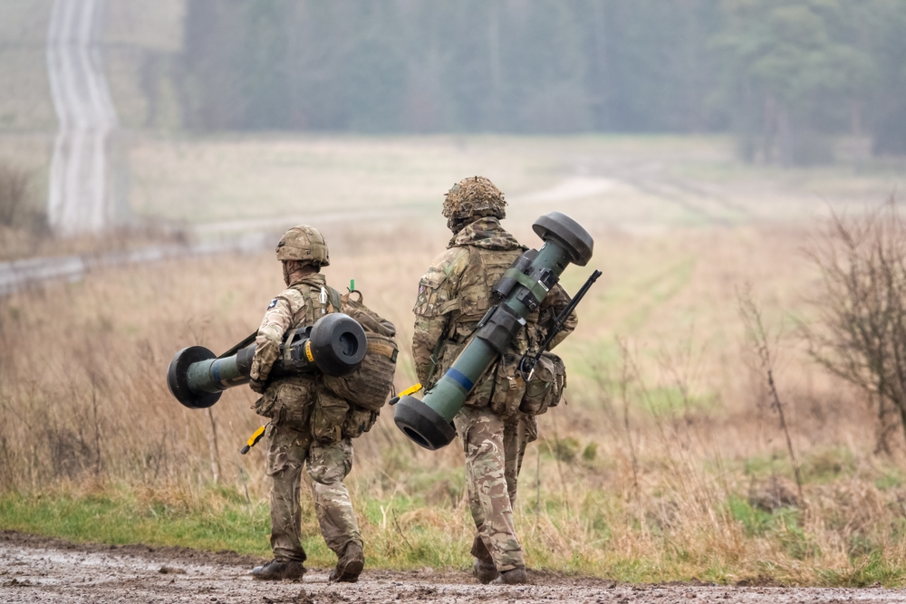 British,Army,Soldiers,Completing,An,8,Mile,Combat,Fitness,Test