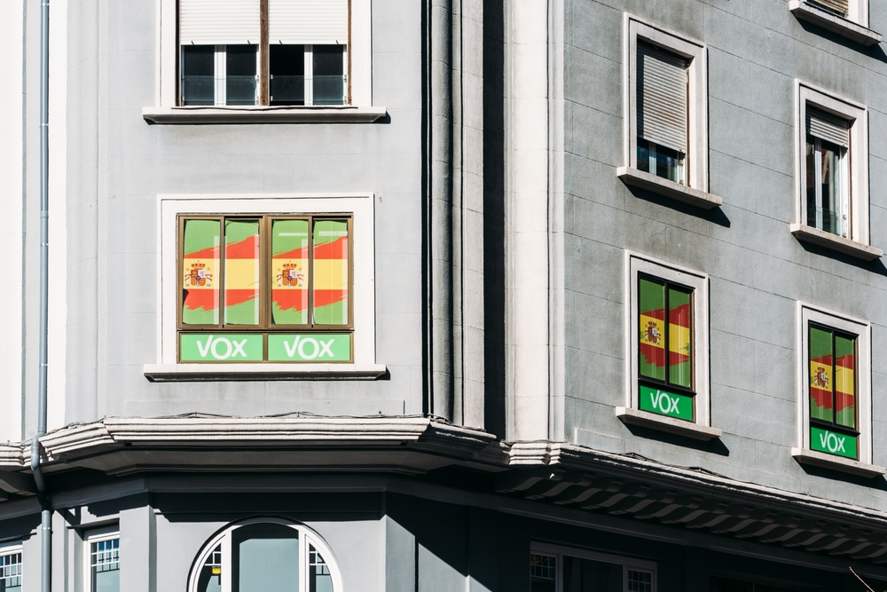 Santander,,Spain,-,April,6,,2023:,Facade,Of,Building,With