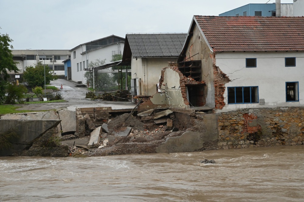 Heavy rainfalls and flash floods devastate Slovenia