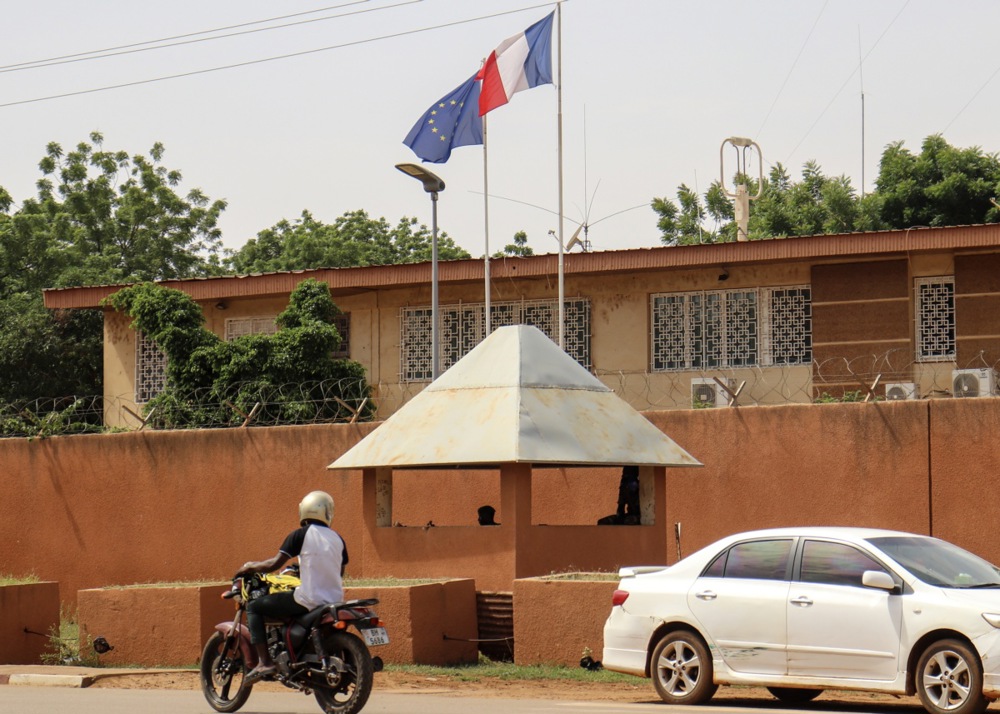 L’ambassadeur de France au Niger reste en place malgré la pression croissante