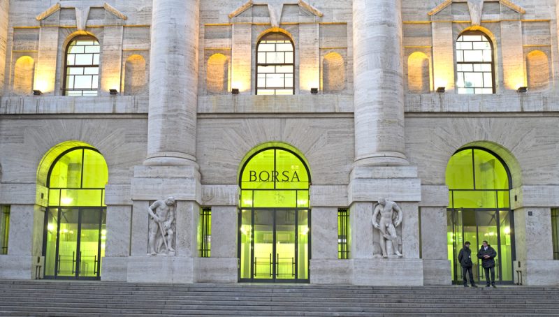 Taxe sur les profits des banques : le gouvernement italien corrige le tir