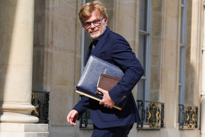 Marc Fesneau dévoile sa stratégie pour renouveler les générations d'agriculteurs