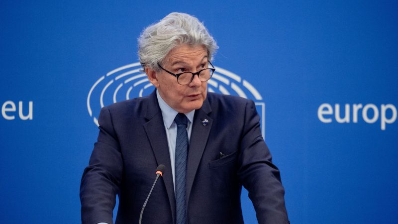 La Commission européenne veut lutter contre les retards de paiement entre entreprises