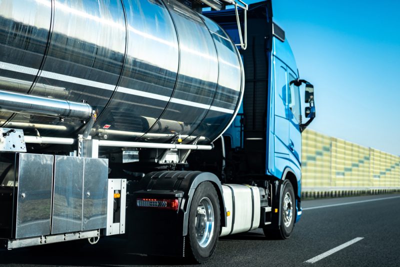 Pour sortir du diesel, le pari incertain du camion à hydrogène