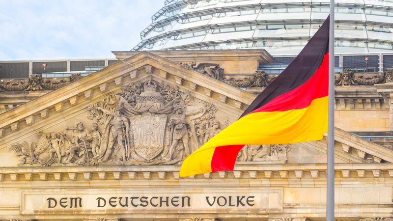 Le gouvernement allemand annonce d’importantes coupes budgétaires pour éviter un futur « iceberg »