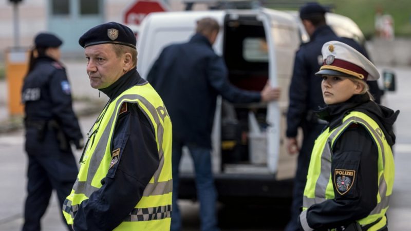 Contrôles aux frontières : après l'Allemagne, l’Autriche filtre les arrivées de République tchèque