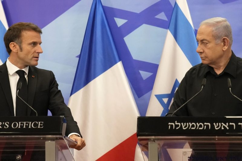 Emmanuel Macron propose une « coalition internationale » contre le Hamas