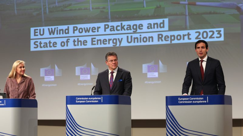 Bruxelles présente de nouvelles mesures pour soutenir l'industrie éolienne