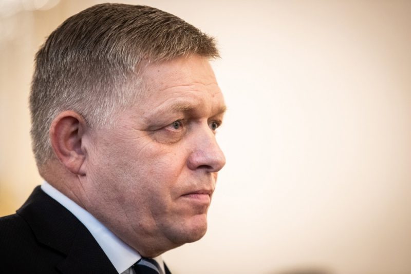 Slovaquie : Robert Fico nommé à la tête d’un gouvernement de coalition avec l’extrême droite prorusse