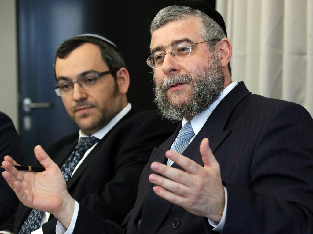 Rabbis call on Berlin to overturn court ban on circumcision
