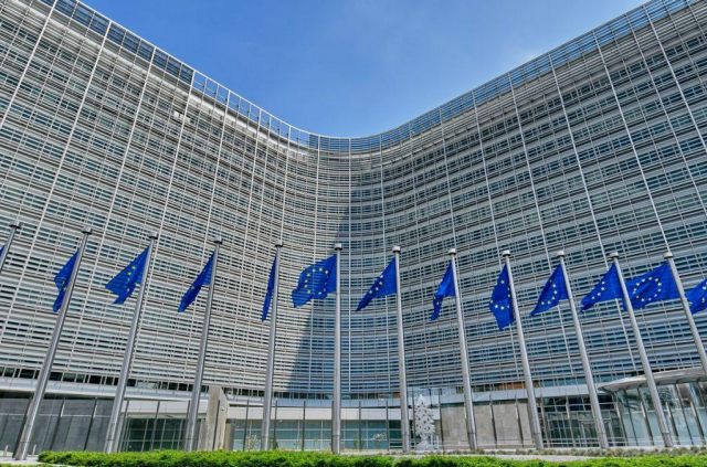 UE et accords internationaux, les diplomates ont-ils abdiqué au profit des eurocrates ?