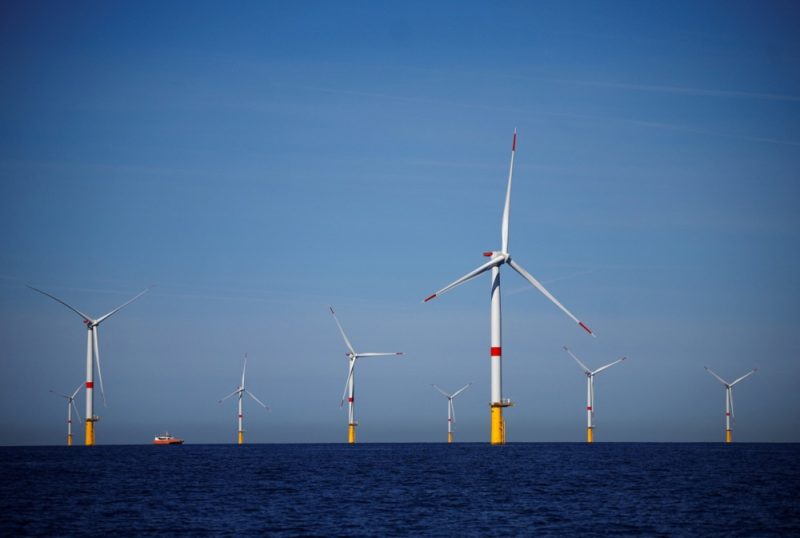 Le controversé parc éolien de la baie de Saint-Brieuc va bientôt entrer en fonctionnement