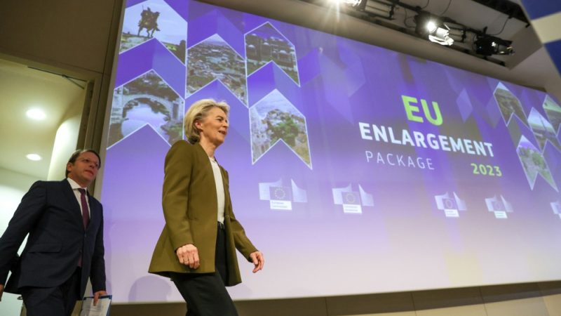 La Commission européenne recommande l’ouverture des négociations d’adhésion avec l’Ukraine et la Moldavie