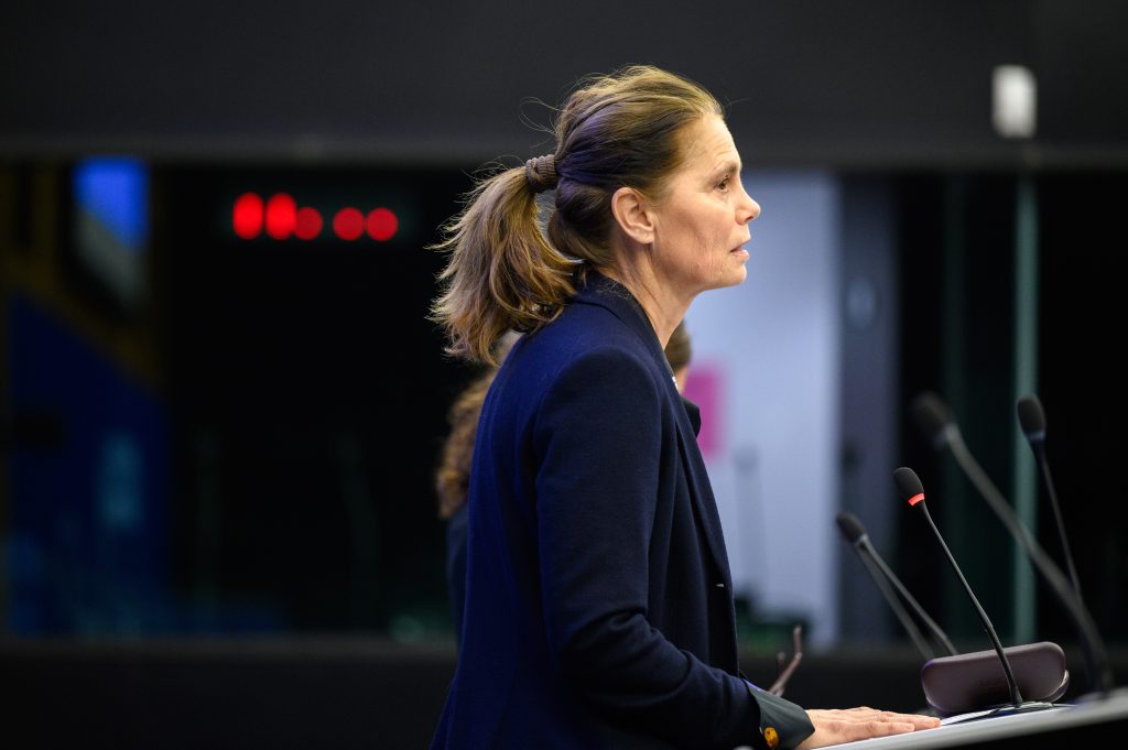 Règlement sur les pesticides : le Parlement européen rejette une proposition déjà fortement affaiblie