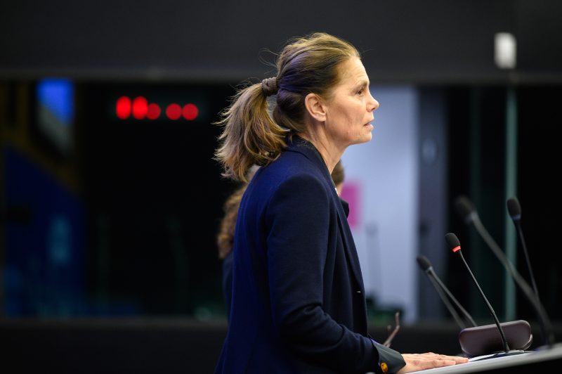 Règlement sur les pesticides : le Parlement européen rejette une proposition déjà fortement affaiblie