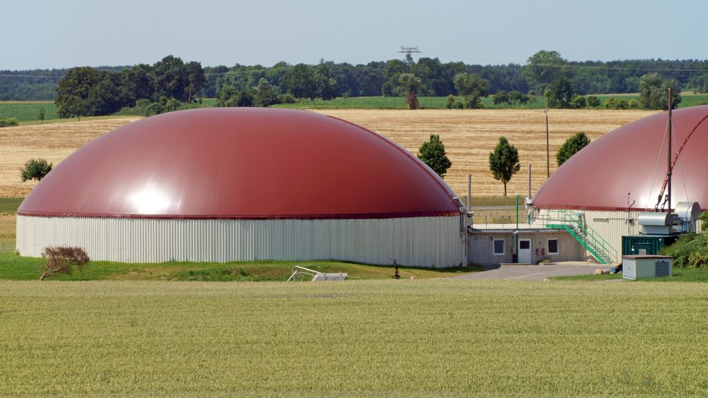 Biomethane anaerobic digester