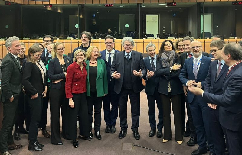 Les institutions de l’UE finalisent un accord sur la règlementation en matière de cybersécurité des produits connectés