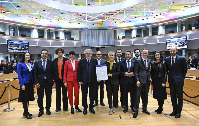 L'Espagne présente un nouveau « pacte quantique » européen