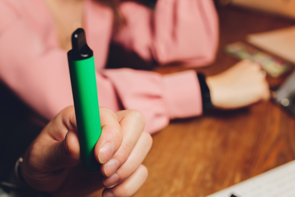 Pod,Or,Ultra-portable,Systems,Vape,Is,The,Newest,Electronic,Cigarette