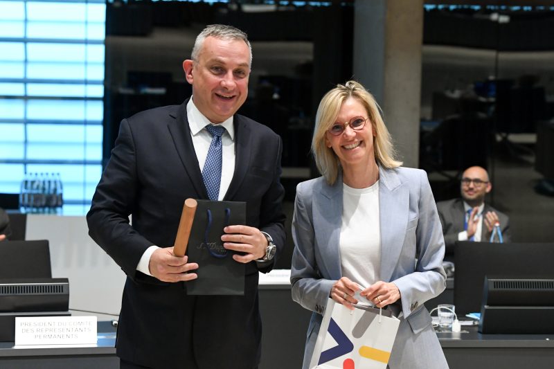 Agnès Pannier-Runacher à Prague pour la coopération nucléaire franco-tchèque