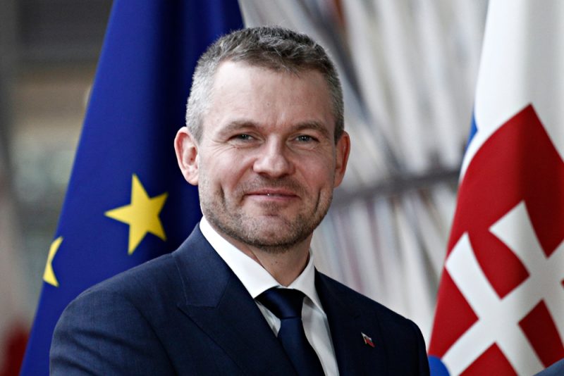 L’ex-membre du Smer Peter Pellegrini va annoncer sa candidature à la présidence slovaque, ce qui pourrait renforcer Robert Fico