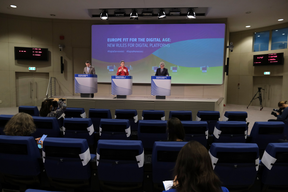 Press,Conference,By,Executive,Vice-president,Margrethe,Vestager,And,Commissioner,Thierry