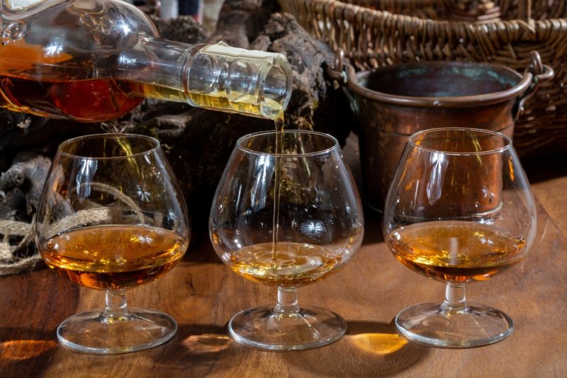 La Chine lance une enquête antidumping sur les alcools type cognac produits dans l'UE