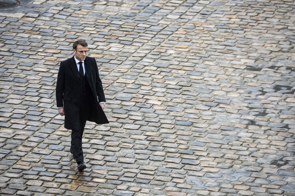 French president pays tribute to victims of Hamas&rsquo;s attack on Israel