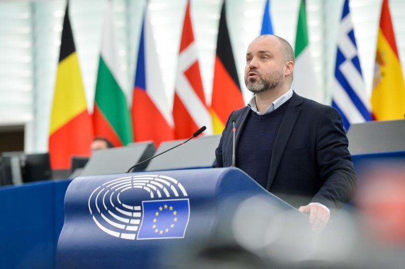 Plomb et diisocyanates : le Parlement européen approuve de nouvelles limites d’exposition pour les travailleurs