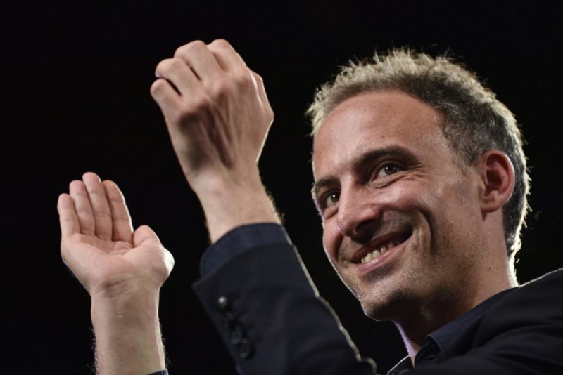Européennes : les militants socialistes invités à valider la liste conduite par Glucksmann