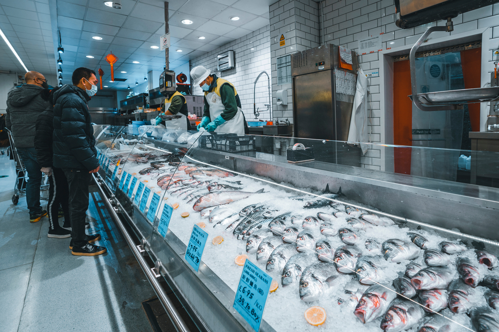 London,,Uk,-,November,14,,2020,Seewoo,Asian,Supermarket,,People