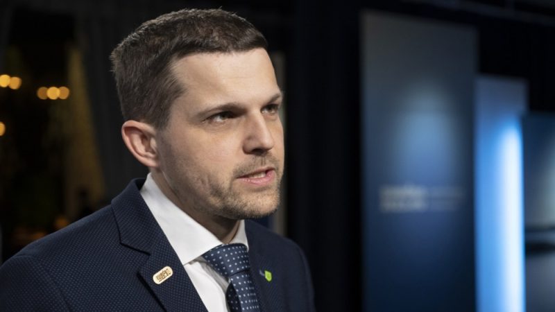 Le ministre tchèque de l’Environnement veut étendre la taxe carbone aux frontières à davantage de produits