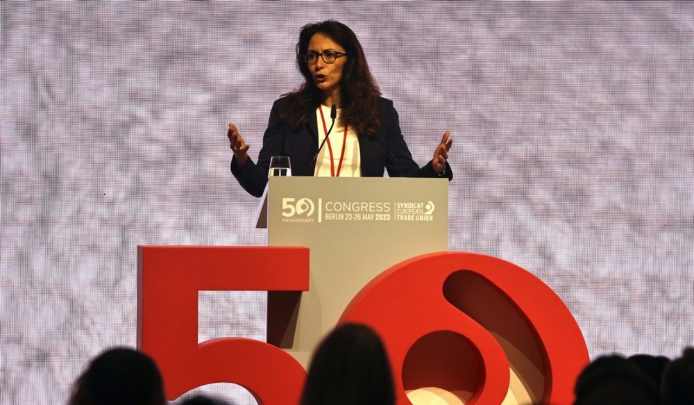 Essence, gaz : la Confédération allemande des syndicats remet en question le prix du carbone de l’UE