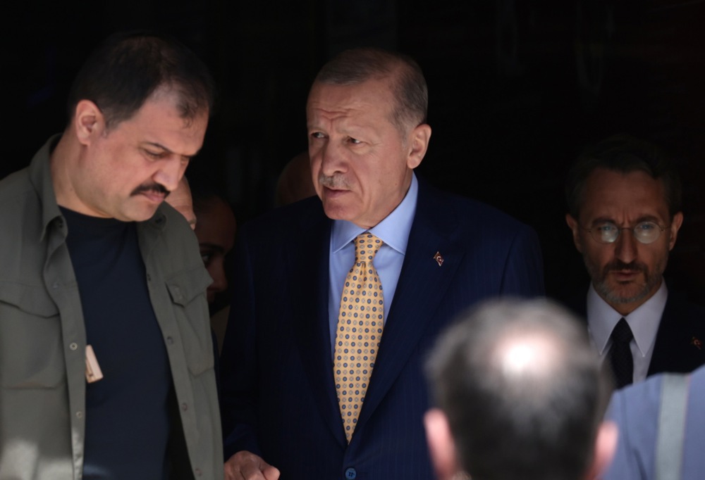 Turkey holds local elections