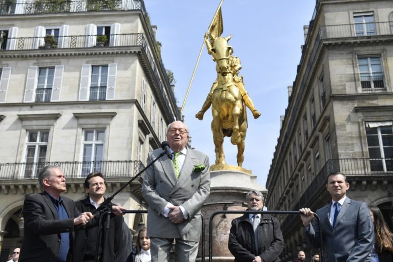 Placé « sous régime de protection juridique », Jean-Marie Le Pen, 95 ans, pourrait échapper à son procès