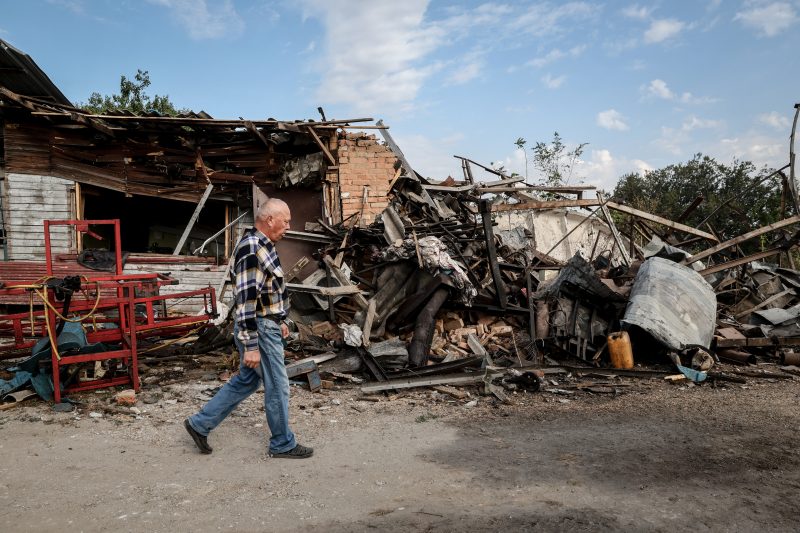 En Ukraine, les petites exploitations agricoles frappées par la pénurie de main-d’œuvre et le déminage