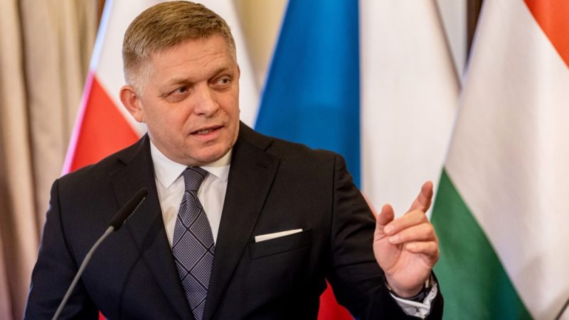 Le Premier ministre slovaque Robert Fico blessé par balle et hospitalisé