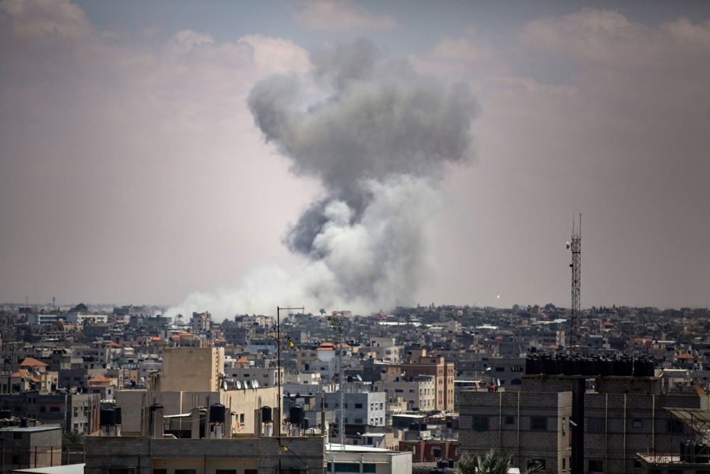 Israeli military conducts &lsquo;targeted strikes&rsquo; on Rafah, southern Gaza