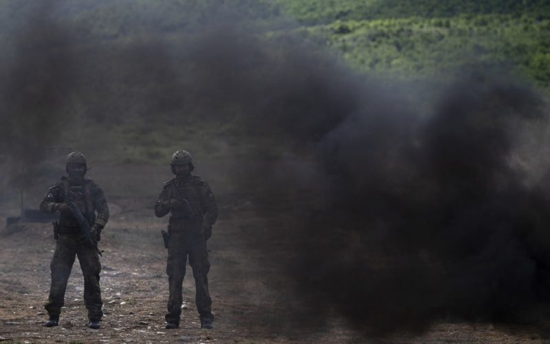 La Bulgarie cherche à dissoudre des groupes paramilitaires pro-russes liés à des extrémistes allemands
