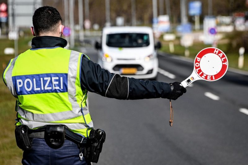 Schengen : la ministre allemande de l’Intérieur prolonge les contrôles aux frontières pour six mois