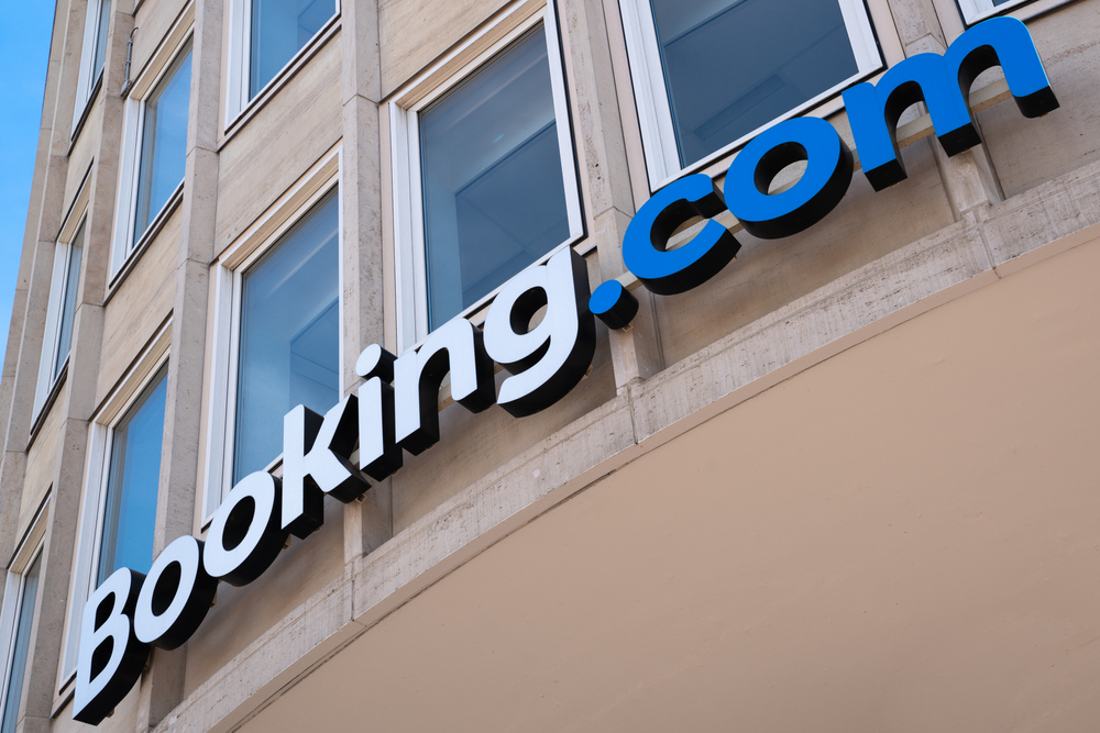 Amsterdam,,Holland,-,May,18,,2020:,Logo,Of,Booking.com,On