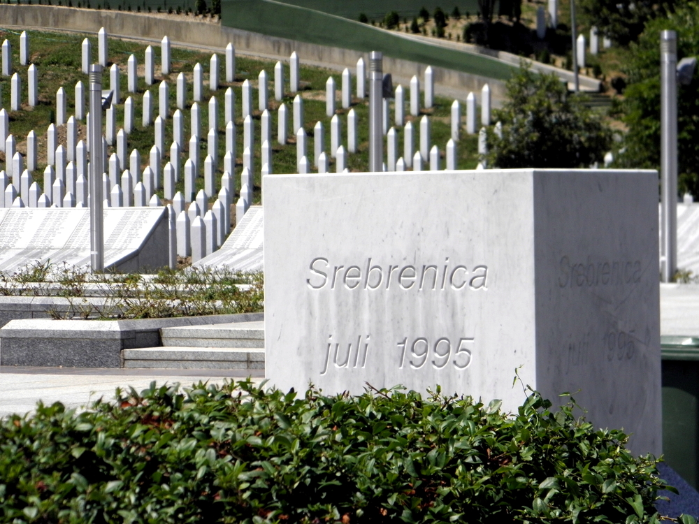 Memorial,Of,Srebrenica,Massacre,In,Bosna,Herzegovina,With,Gravestones,In