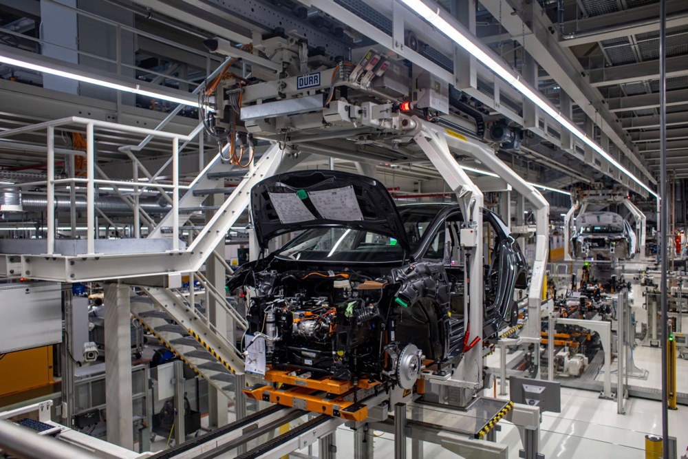 Véhicules électriques : l&rsquo;industrie du recyclage des batteries ne demande qu&rsquo;à se structurer