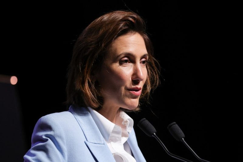 Même affaiblie, Valérie Hayer va être réélue présidente de Renew Europe