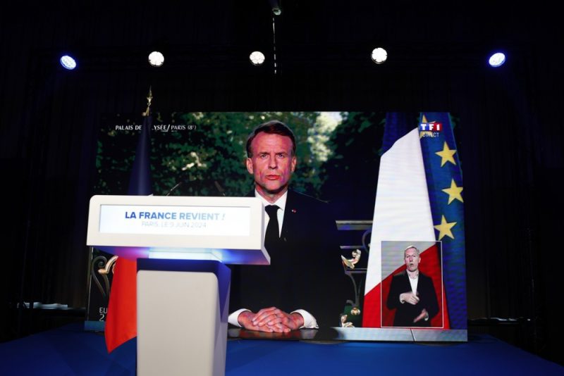 Emmanuel Macron dissout l'Assemblée nationale face à la montée de l'extrême droite