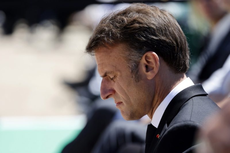 Macron exclut de démissionner "quel que soit le résultat" des élections anticipées