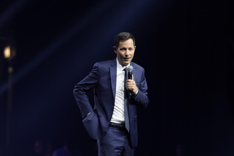 Pour son dernier meeting, François Xavier-Bellamy appelle à un vote utile à droite