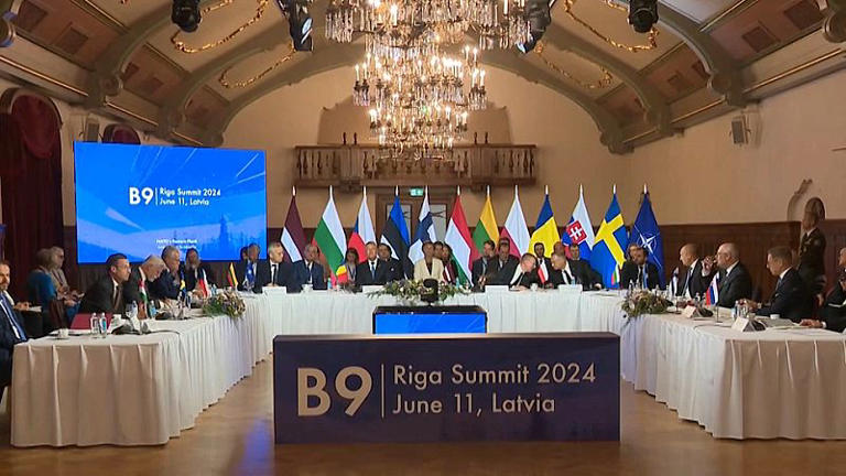 Au forum des Neuf de Bucarest, la Bulgarie bloque la position commune sur une assistance militaire à l'Ukraine