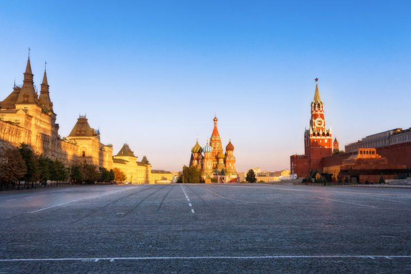 Comment des produits interdits arrivent en Russie malgré les sanctions ?